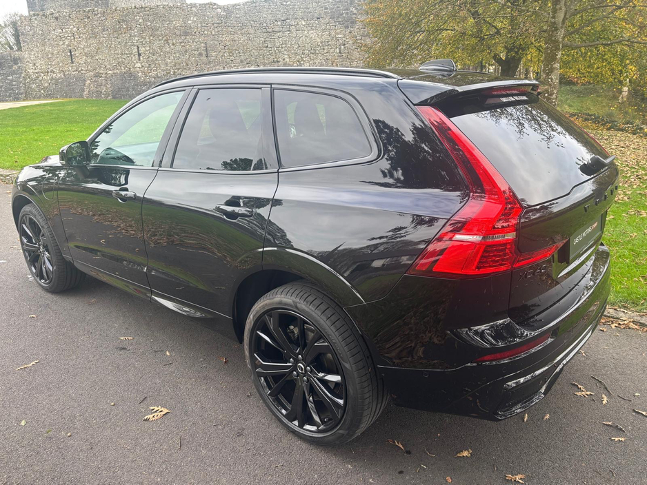 2025 Volvo XC60 thumbnail 8